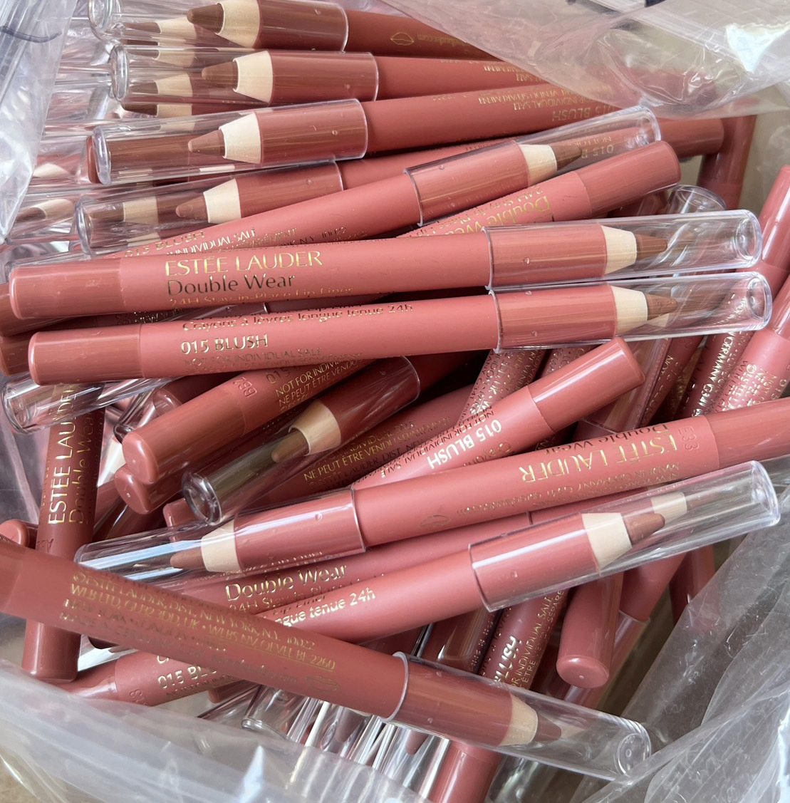 Estee Lauder Double Wear 24-H Stay-in-Place Lip Liner ขนาด 1g. #015Blush ลิปไลเนอร์