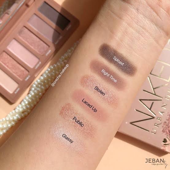 URBAN DECAY Naked3 Mini Eyeshadow Palette - 6g. พาเลทอายแชโดว์ ไซต์มินิ