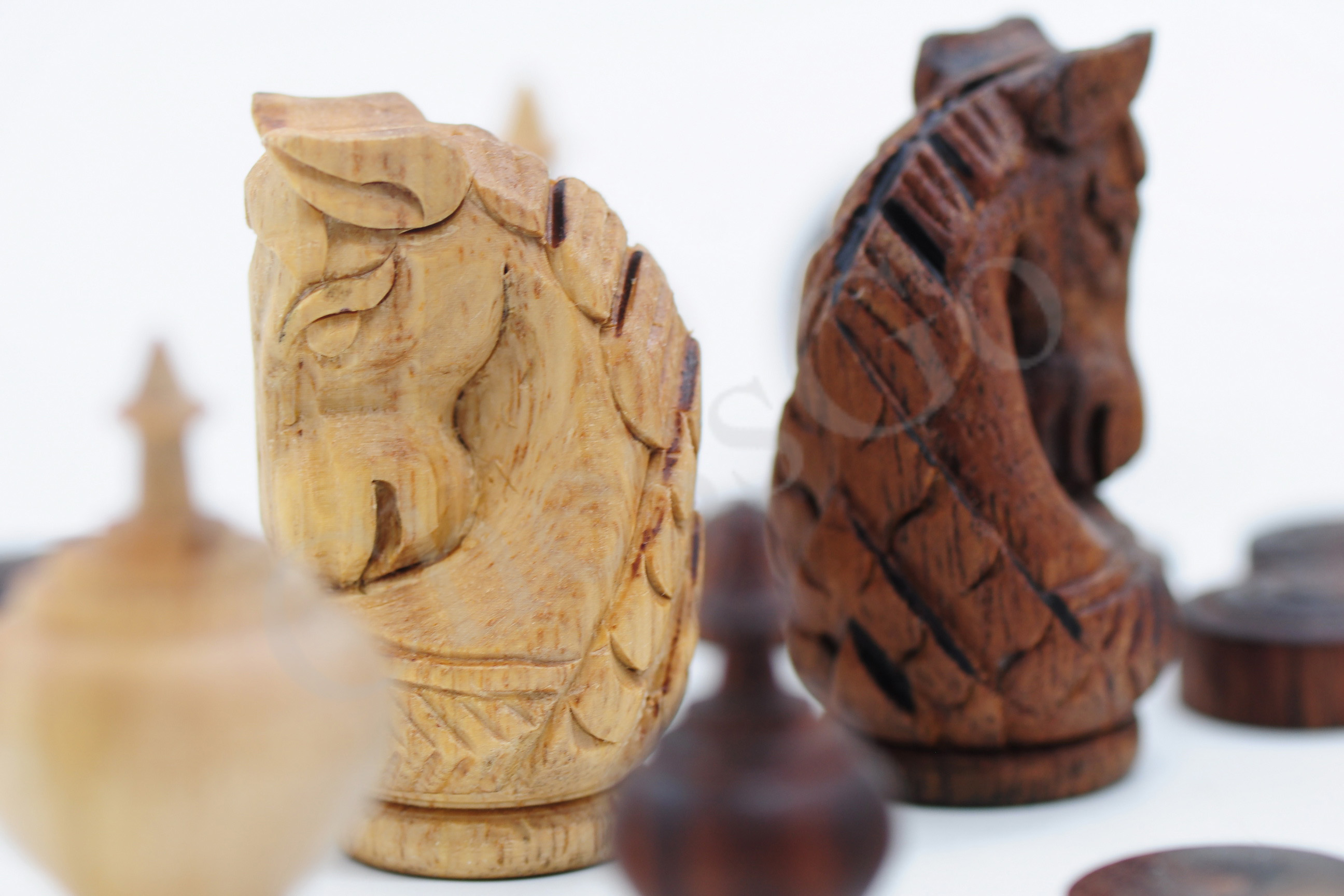 หมากรุกไทยไม้เนื้อแข็งรุ่นมาตรฐาน แบบ3