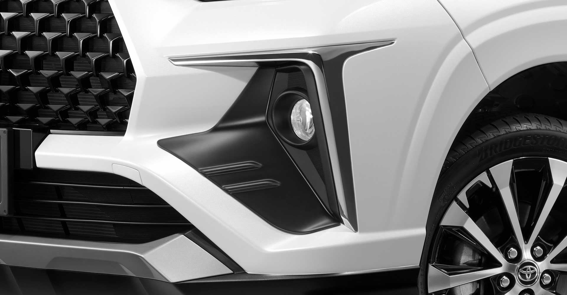 คิ้วตกแต่งกันชนหน้า TOYOTA VELOZ อุปกรณ์ตกแต่งแท้โตโยต้า