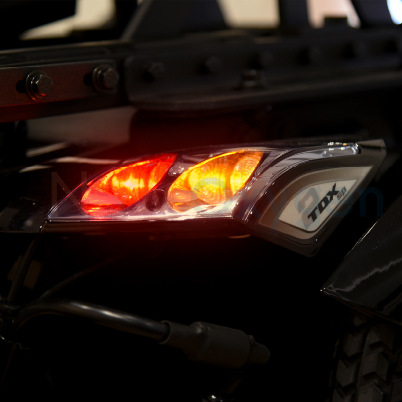 รถเข็นไฟฟ้า สำหรับผู้ป่วย ผู้สูงอายุ Invacare รุ่น TDXSP2