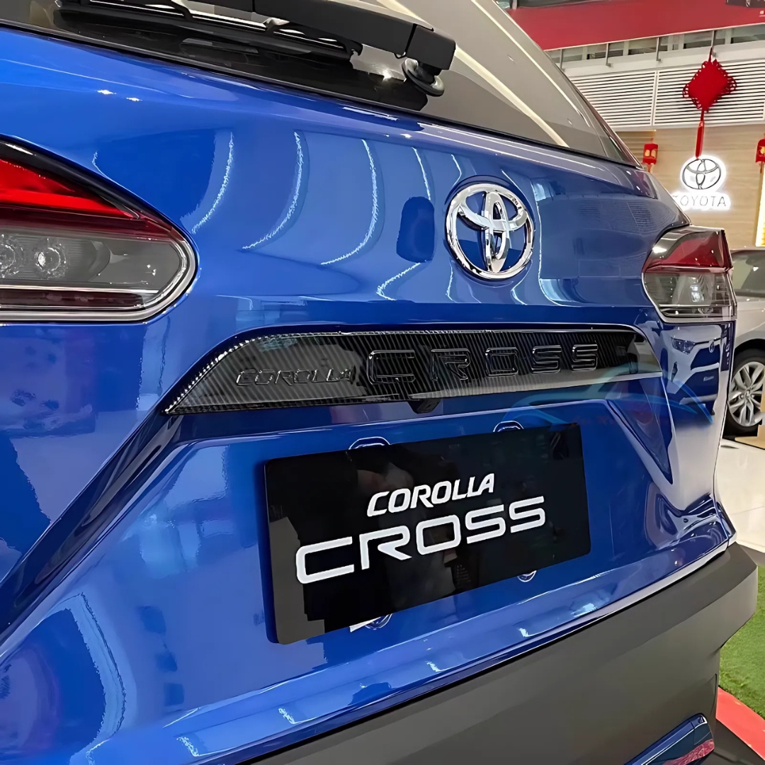 ครอบโลโก้ฝาท้าย โคโรล่าครอส Corolla Cross