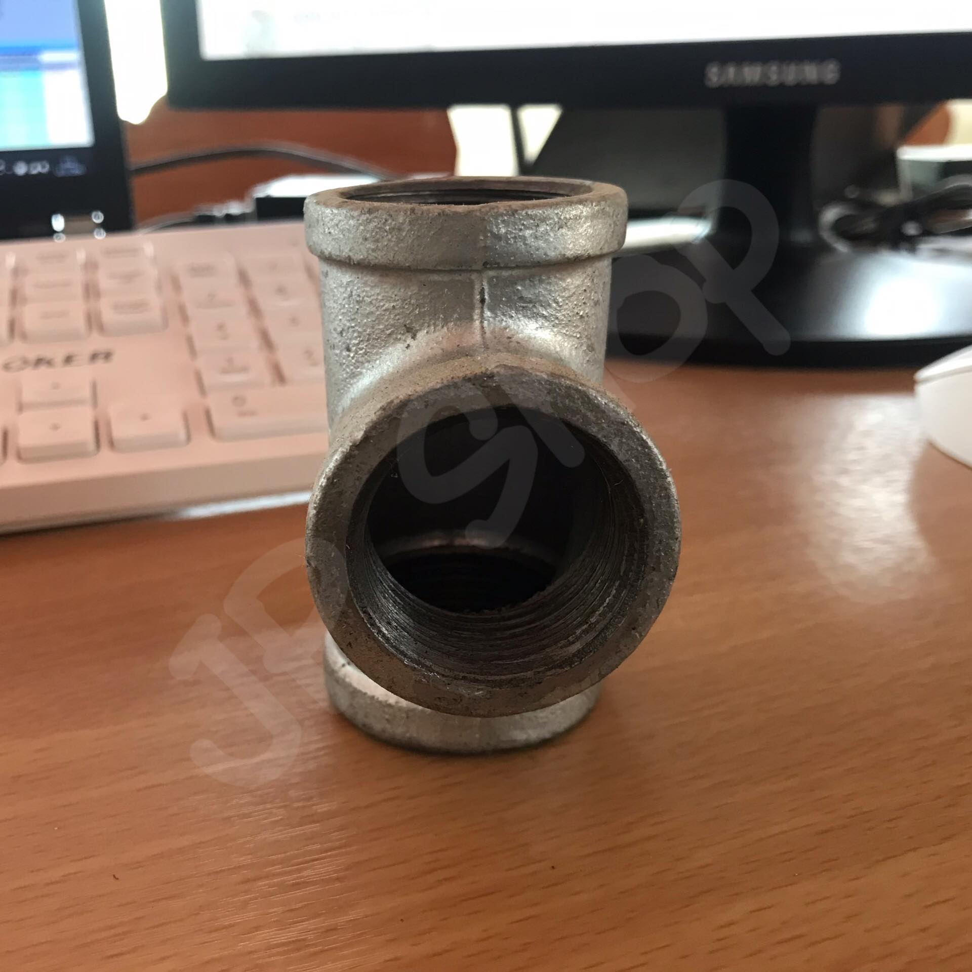 สามทางประปา 1 นิ้ว #50201892