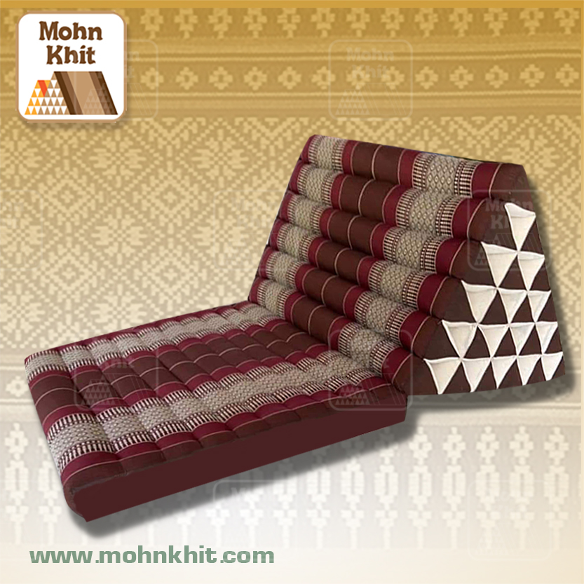 หมอนสามเหลี่ยม 21ช่องใหญ่ผ้าขิดไทยเบาะ 1 พับ 80cmx120cmx55 cm // Big Triangle Khit Thai Floor Cushions Traditional handmade 21 holes. สำเนา
