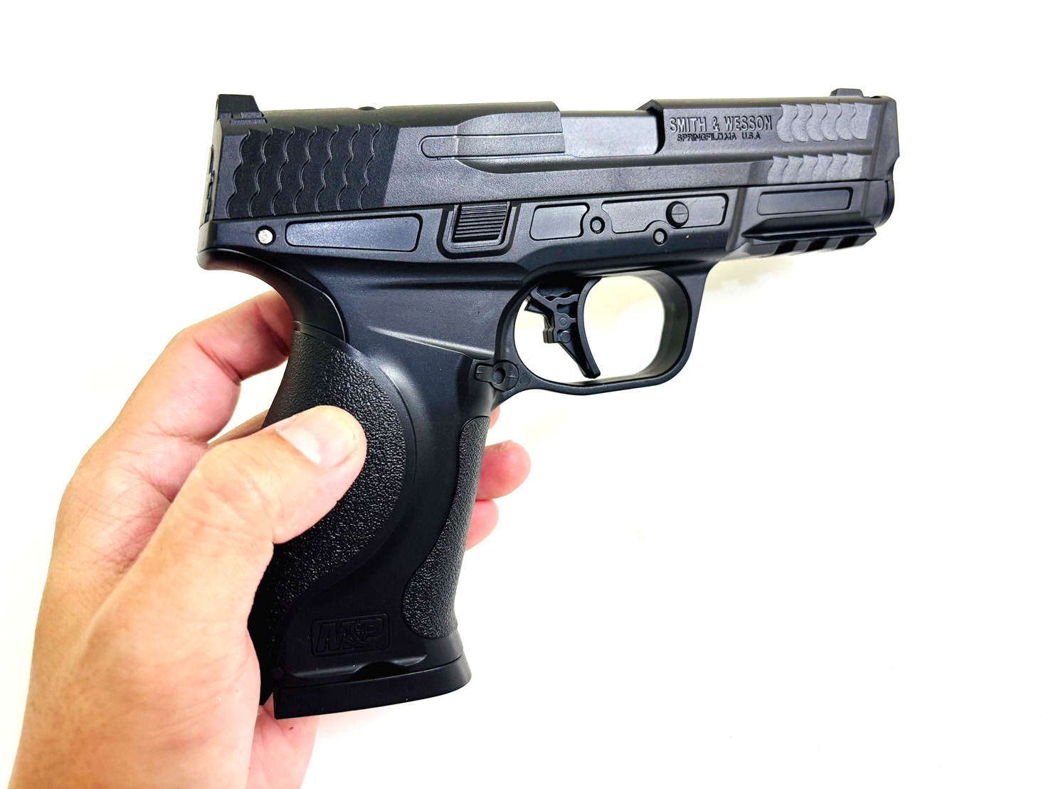 ปืนอัดลมสั้น รุ่น M&P9 Smith&Wesson ระบบชักยิงทีละนัด