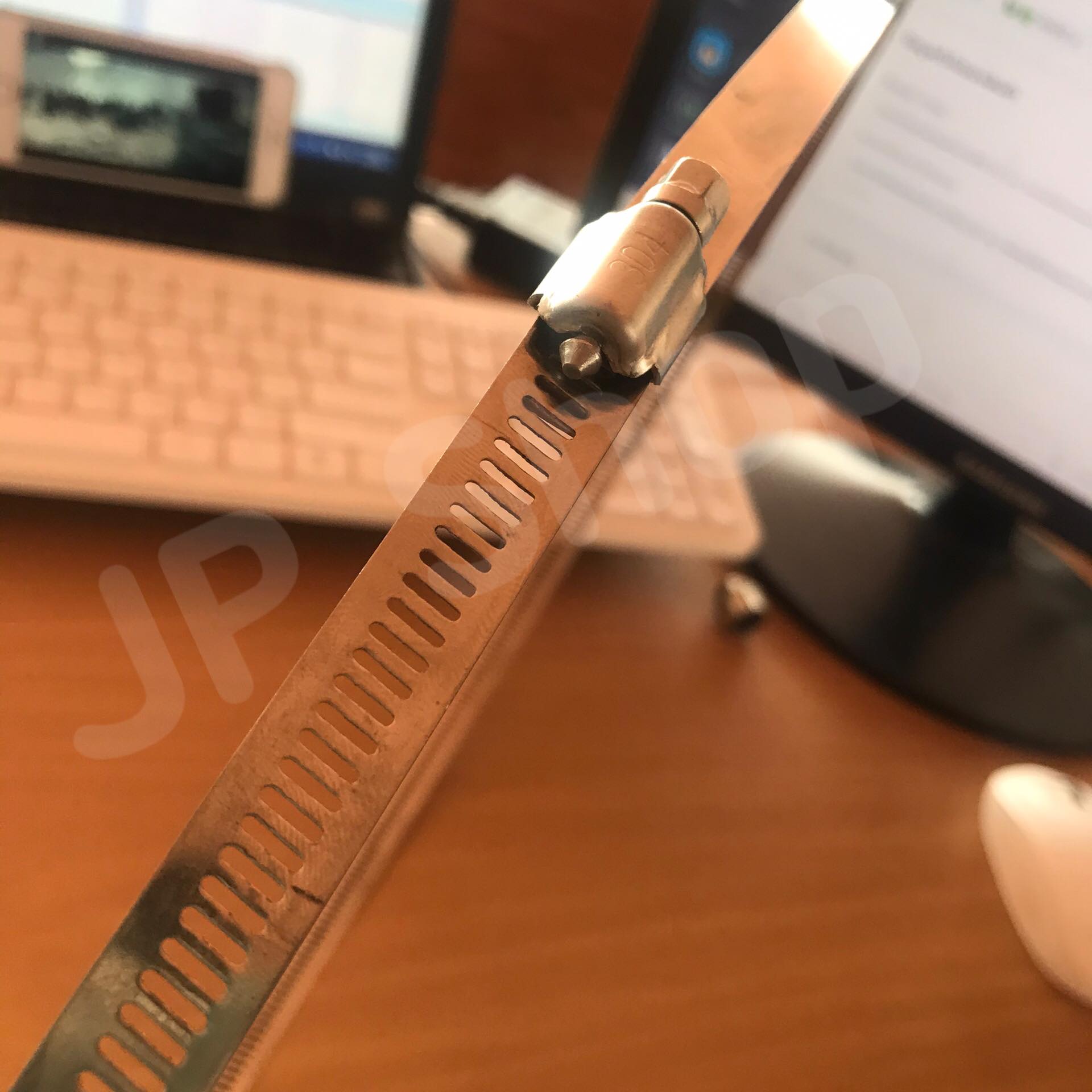 ปลอกรัดเส้นผ่านศูนย์กลาง400 (12 มม.) แคลมป์รัดท่อสแตนเลส 304 #00400