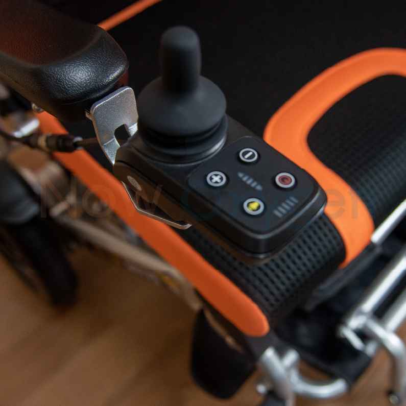 รถเข็นไฟฟ้า สำหรับพกพา น้ำหนักเบา (Ultra Lightweight Model) รุ่น Ultra Light รับประกัน 3 ปี