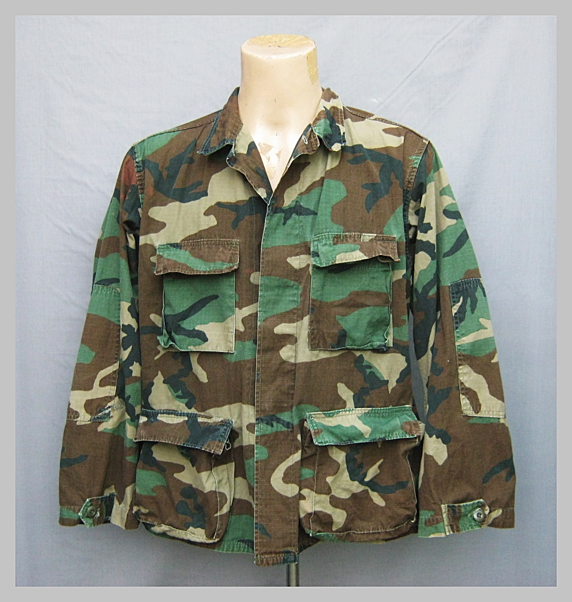ขายแล้ว เสื้อทหารสหรัฐ