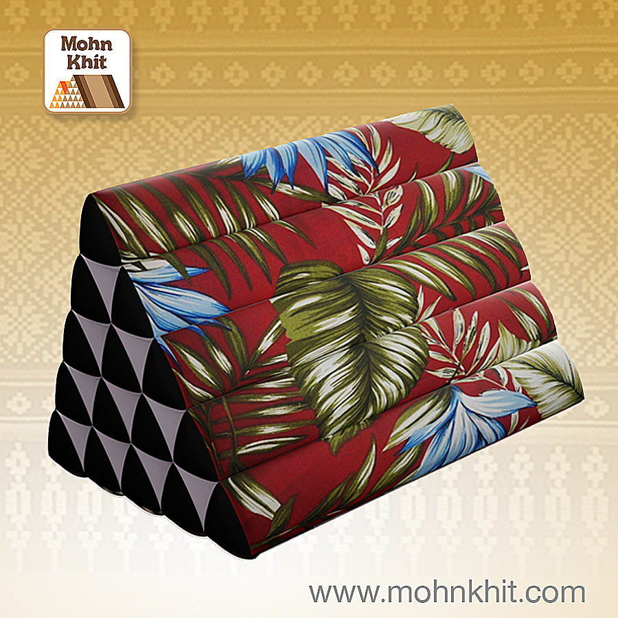 หมอนสามเหลี่ยม15ช่องลายฮาวาย 52cmx36cmx32cm// Thai Tri-angle Cotton Hawaii Traditional Floor Cushions.