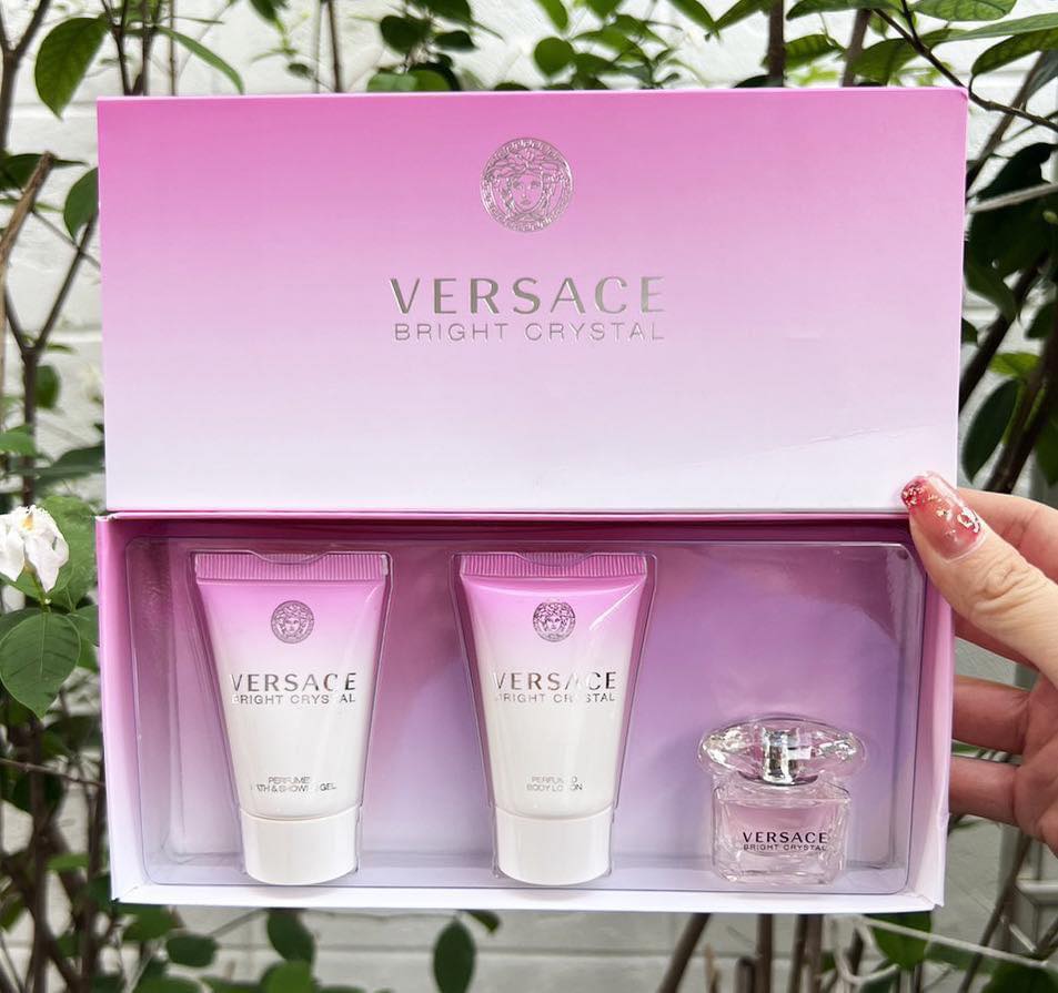Versace Bright Crystal Gift Set เซต 3 ชิ้น