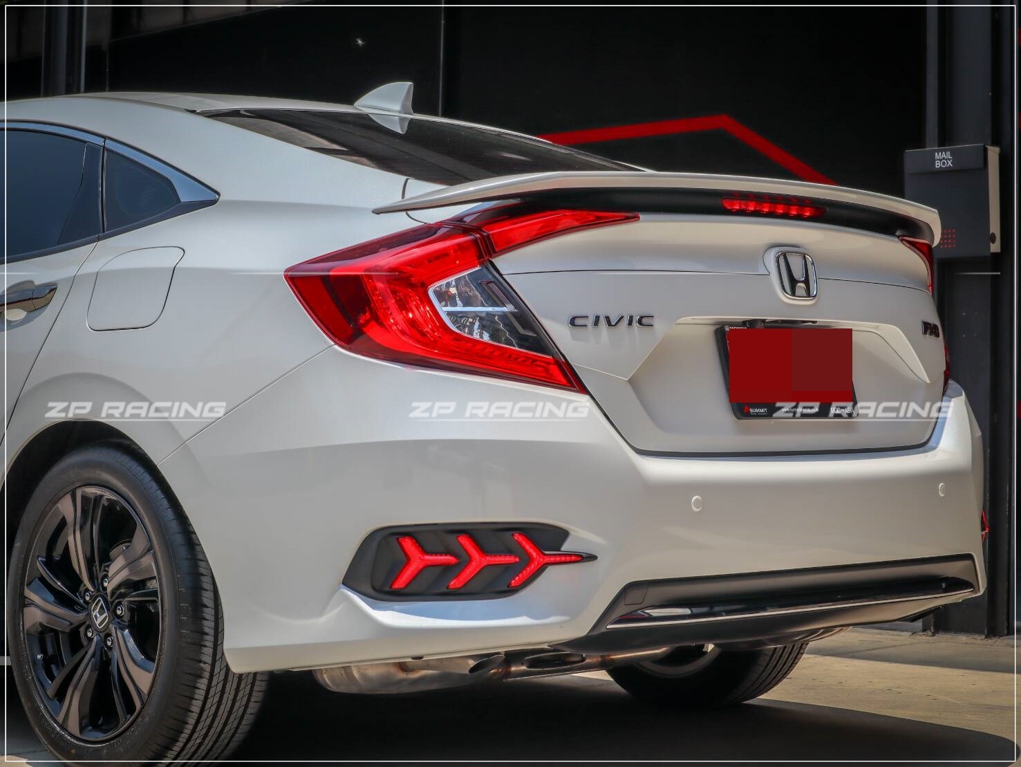 ไฟทับทิมท้าย CIVIC FC แบบ LED ทรงก้างปลา รับประกัน 1 ปี
