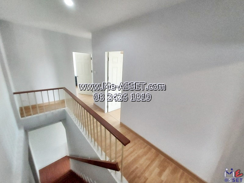 ขายทาวน์โฮมหลังมุมติดถนนเมน ย่าน เลียบคลองพระอุดม ซอยวัดท่าเกวียน คลองบางไผ่ วัดทองสะอาด ลาดหลุมแก้ว : ม.บ้านสวนธนาการ์เด้น : 2 ชั้น 40 ตร.วา