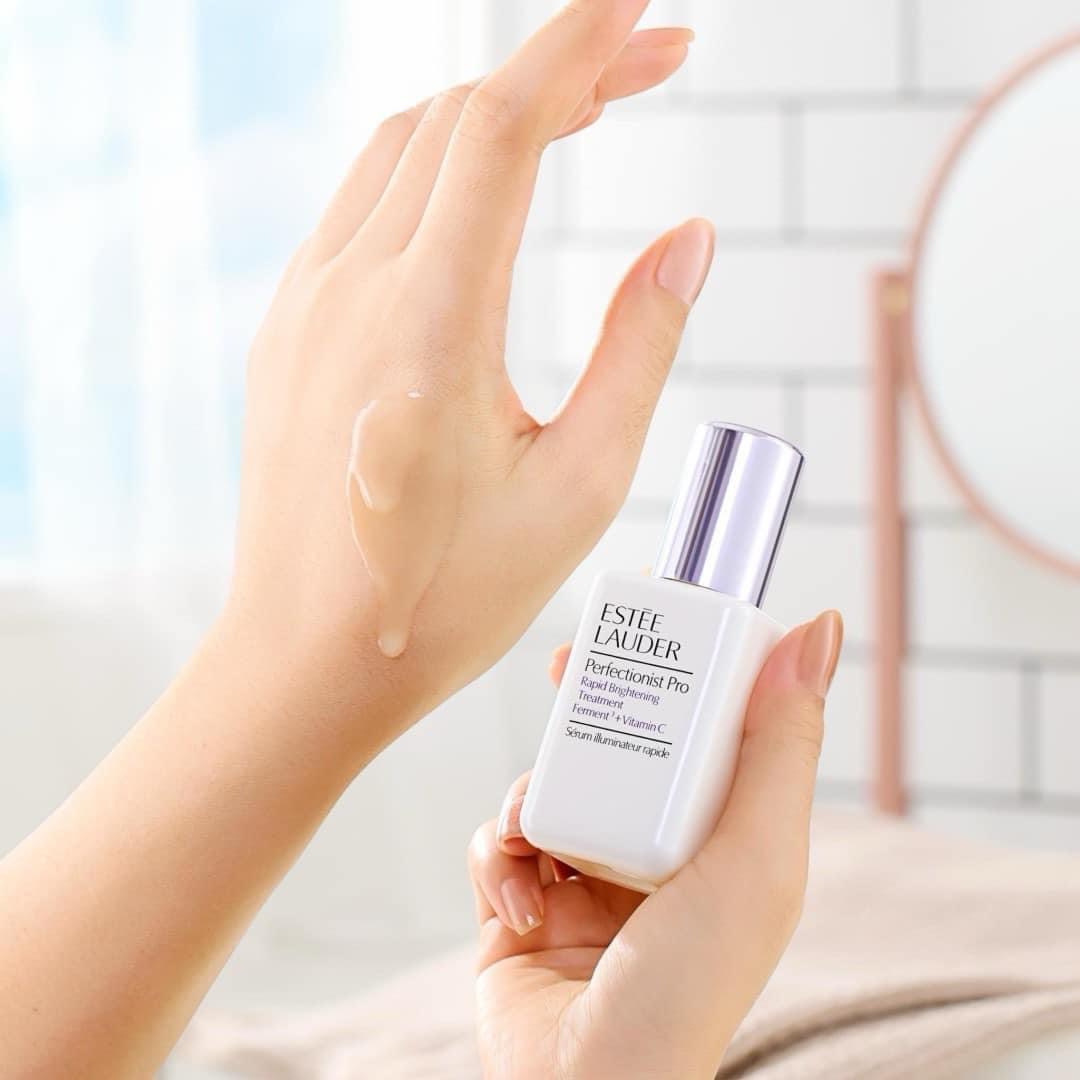 เซรั่มเพื่อความกระจ่างใส Estee Lauder Perfectionist Pro Rapid Brightening Treatment Ferment3+Vitamin C 50ml.