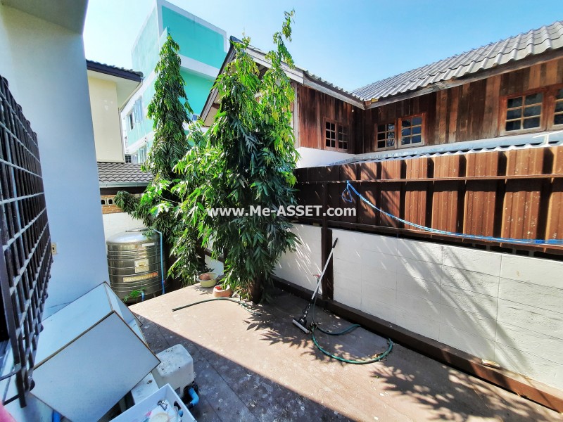 ให้เช่าทาวน์โฮม ถ.สุขุมวิท 105 ซ.ลาซาล 37 แขวงบางนา เขตบางนา กรุงเทพ ห้องริม / พื้นที่ 3 ชั้น 43 ตารางวา