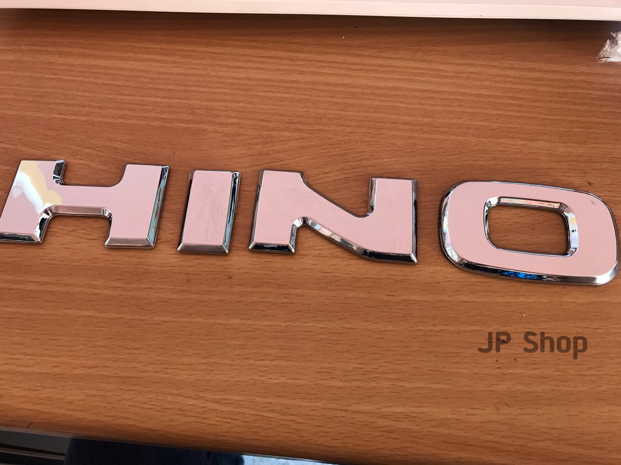 ตัวหนังสือ HINO ติดแผงหน้า ราคา/ชิ้น #100033