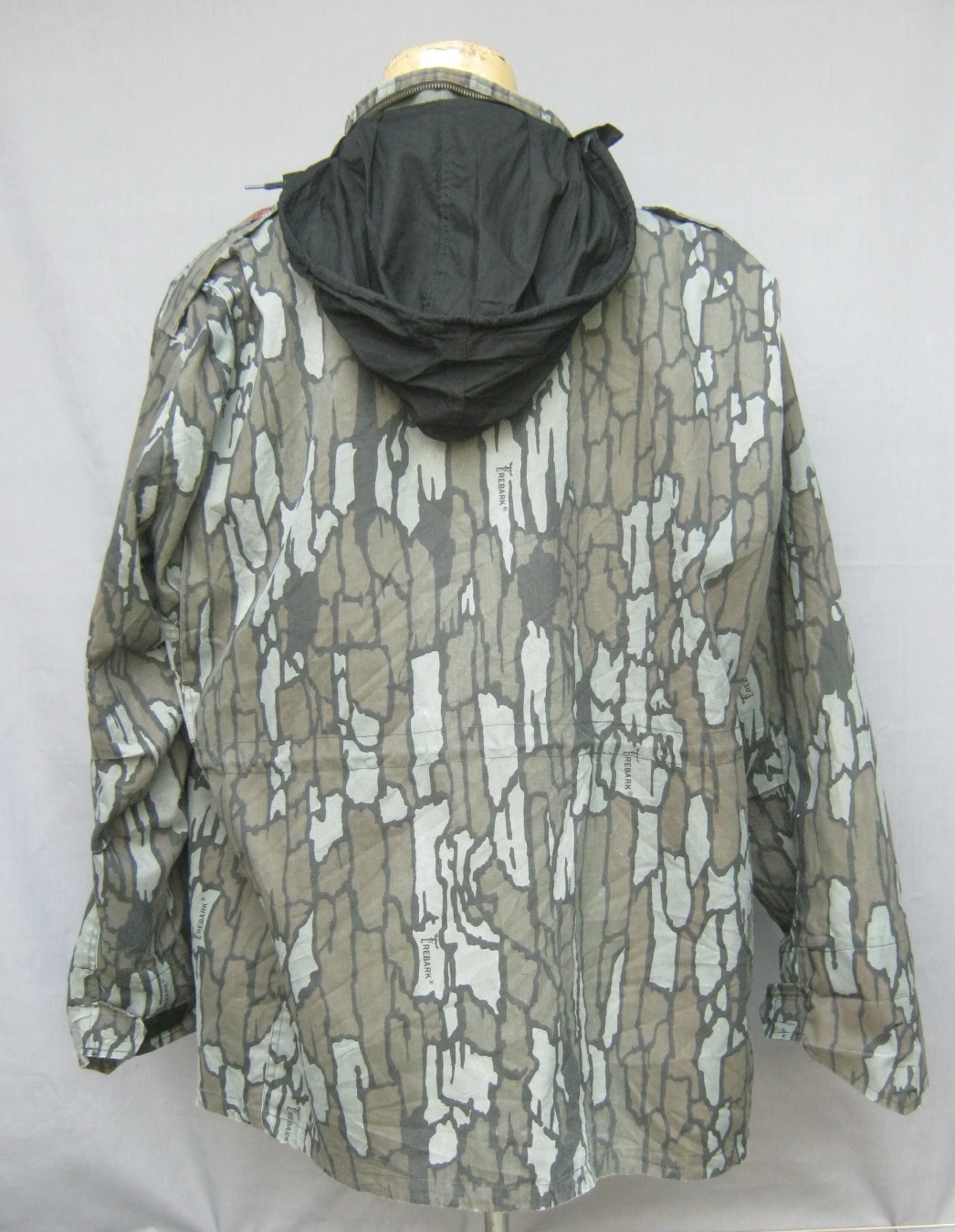 เสื้อทหาร M65 ลาย TREBARK X-Large
