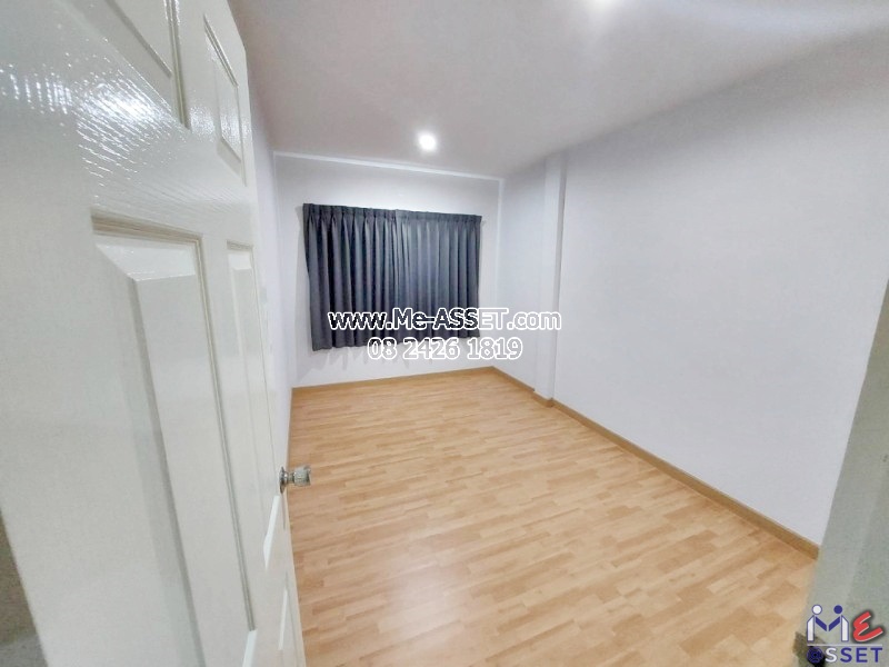 ขายและเช่า ทาวน์โฮม ย่าน คลองพระอุดม คลองข่อย วัดท่าเกวียน วัดทองสะอาด ลาดหลุมแก้ว : บ้านสวนธนาการ์เด้น : 2 ชั้น 22.7 ตารางวา