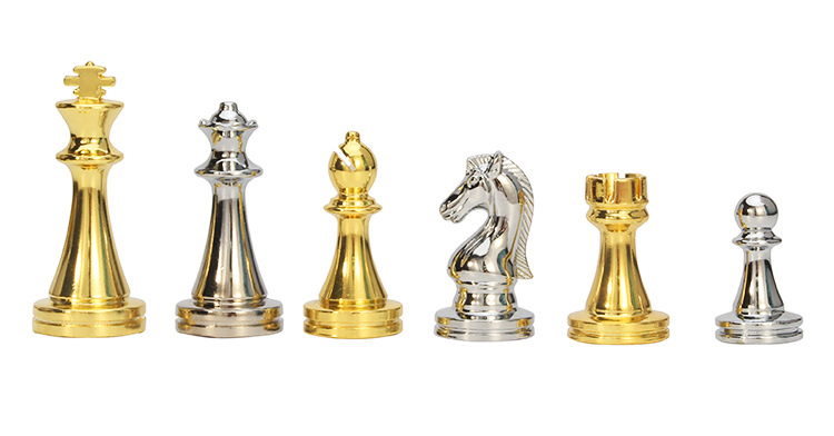 ชุดหมากรุกสากลไม้พับ (ตัวZinc Alloy สีgold & silver) Wooden Chess Set