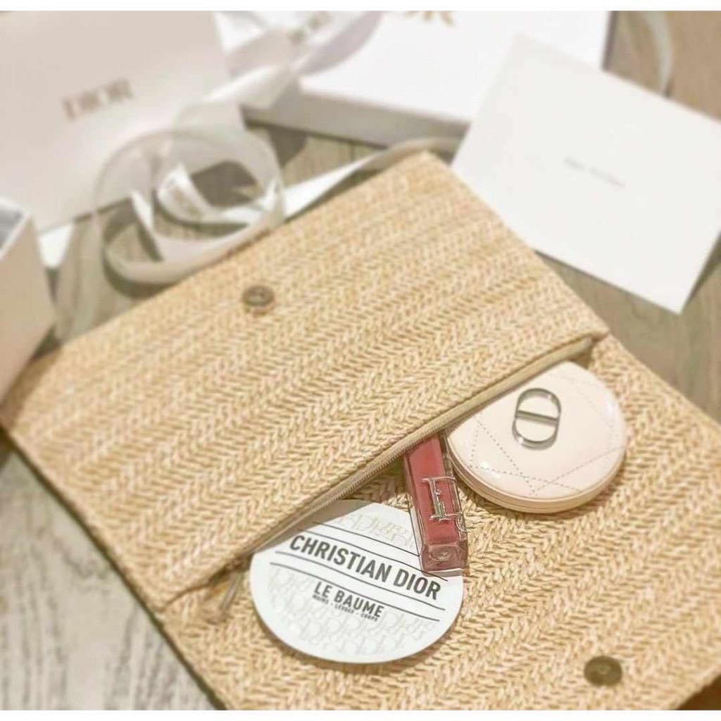 Dior Pouch Summer Collection (กระเป๋า+กล่อง+สายไข่มุก DIY ให้แล้ว) ของแท้