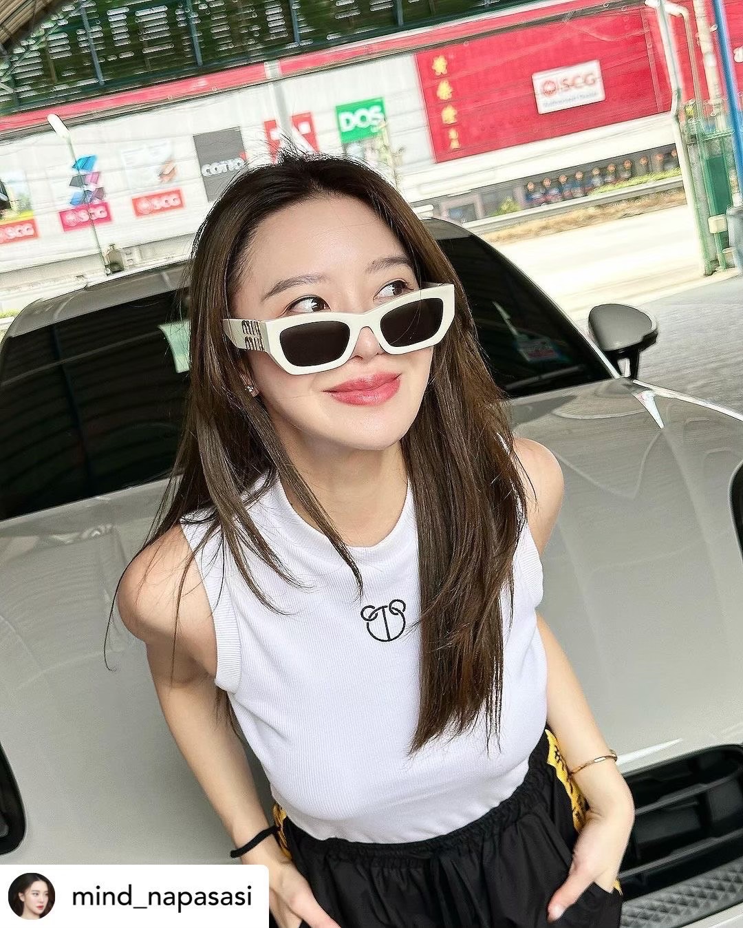 แว่นกันแดด MiuMiu Glimpse MU 09WS