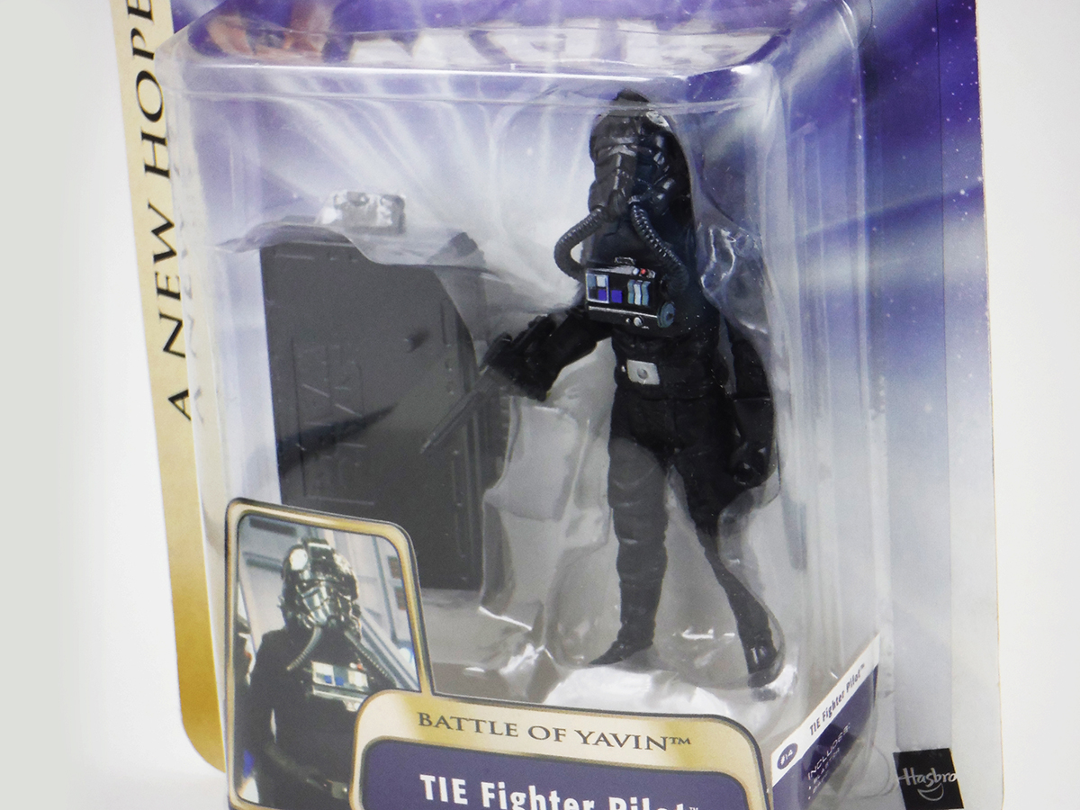 TIE Fighter Pilot (Battle Of Yavin) - Star Wars Hasbro SAGA Series (2004 Toys)
