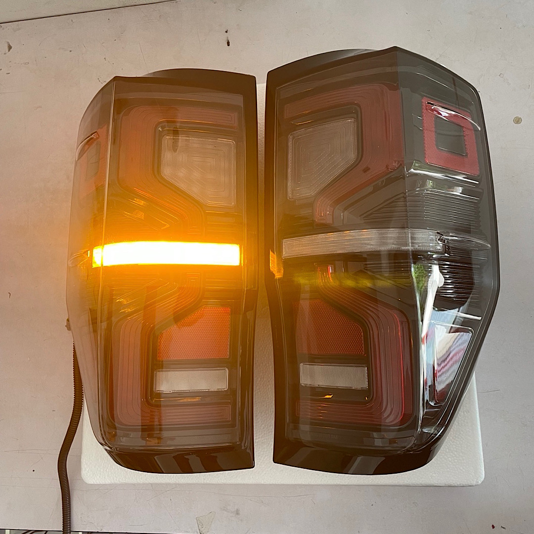 ไฟท้าย โคมไฟท้ายฟอร์ดเรนเจอร์ Ford Ranger 2012-2021 รุ่น NextGen Style