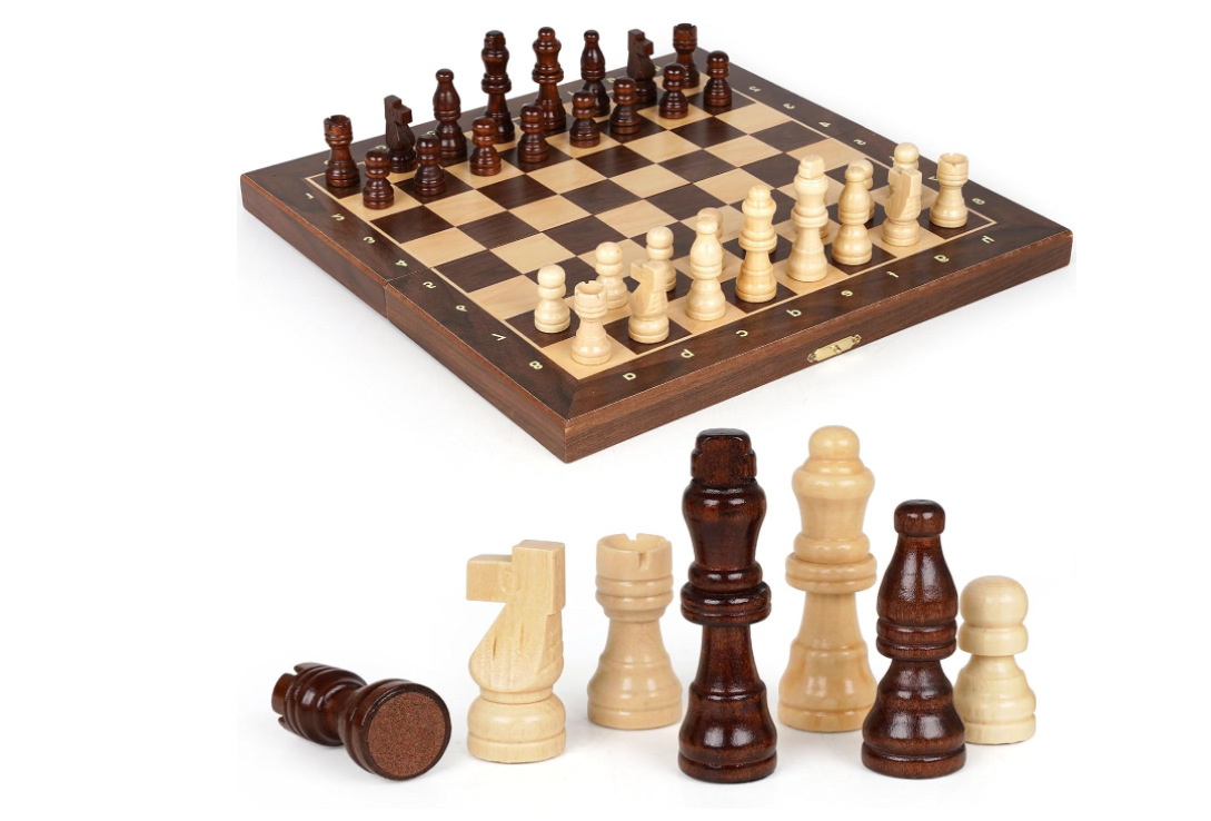 ชุดหมากรุกสากลไม้วอลนัท+MDF (แม่เหล็ก) Gold Knight Wooden Chess Set 1