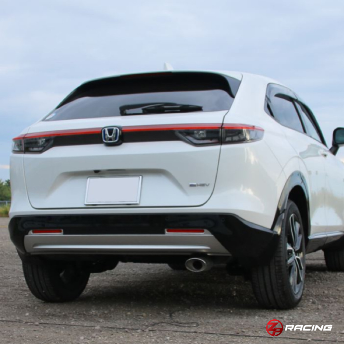 ครอบไฟทับทิมท้าย Honda HR-V e:HEV (RV) โครเมียม