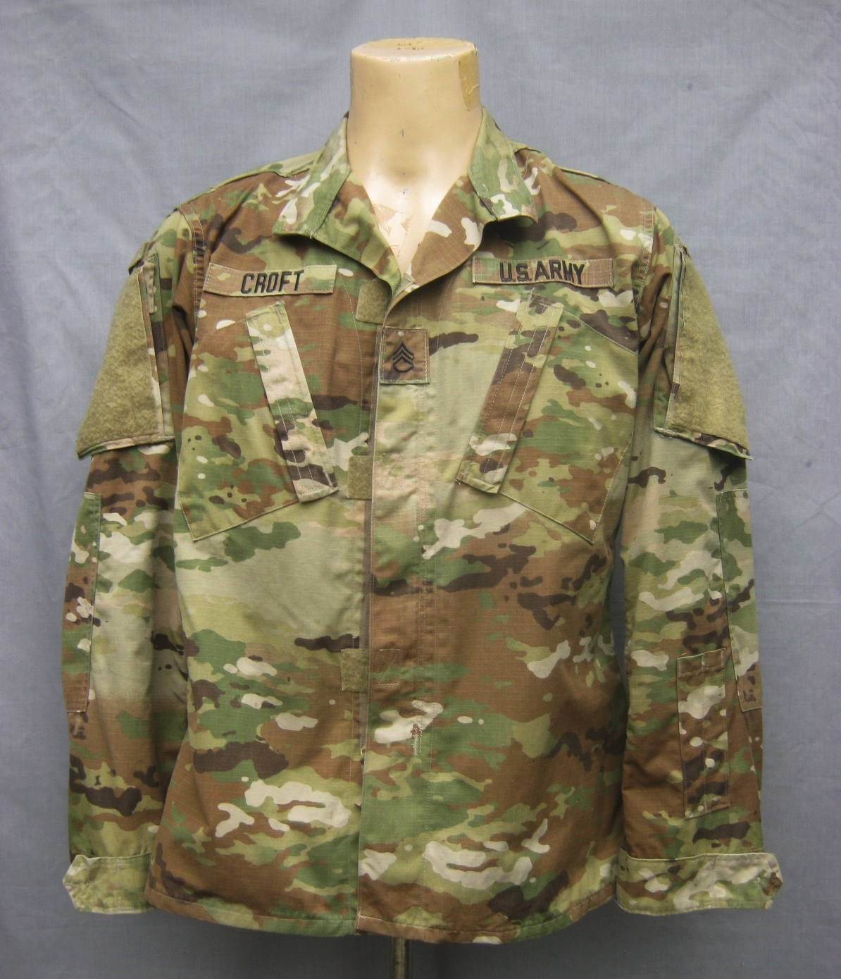 ขายแล้ว เสื้อทหารสหรัฐ Scorpion W2 OCP Combat Uniform