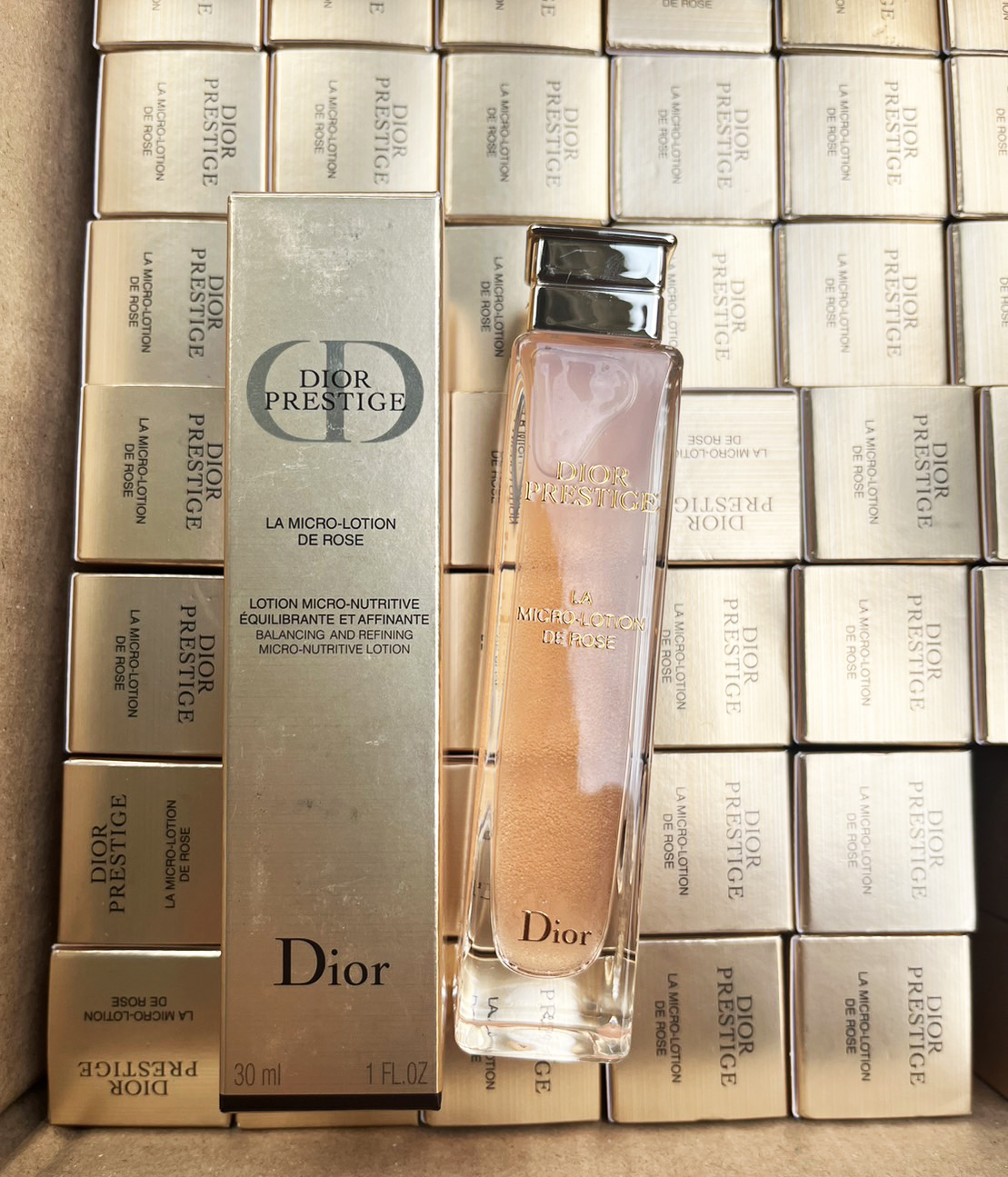 โลชั่นขวดแก้ว Dior Prestige La Micro-Lotion De Rose 30ml.