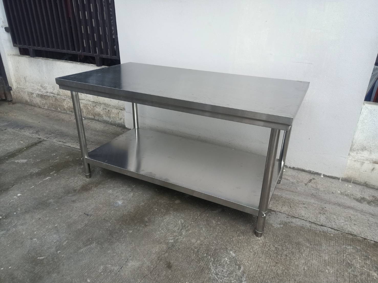 โต๊ะสแตนเลส ขากลม 2 ชั้น รุ่น：WSCT-188080