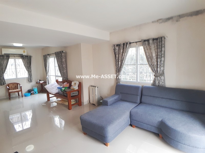 ขายบ้านแฝด ม.พฤกษาวิลล์ ถ.รามคำแหง 160 ซ.มิสทีน แขวงสะพานสูง เขตสะพานสูง กรุงเทพ ต้นโครงการ ถนนเมน หน้าบ้านไม่ชนใคร / พื้นที่ 2 ชั้น 38.3 ตารางวา