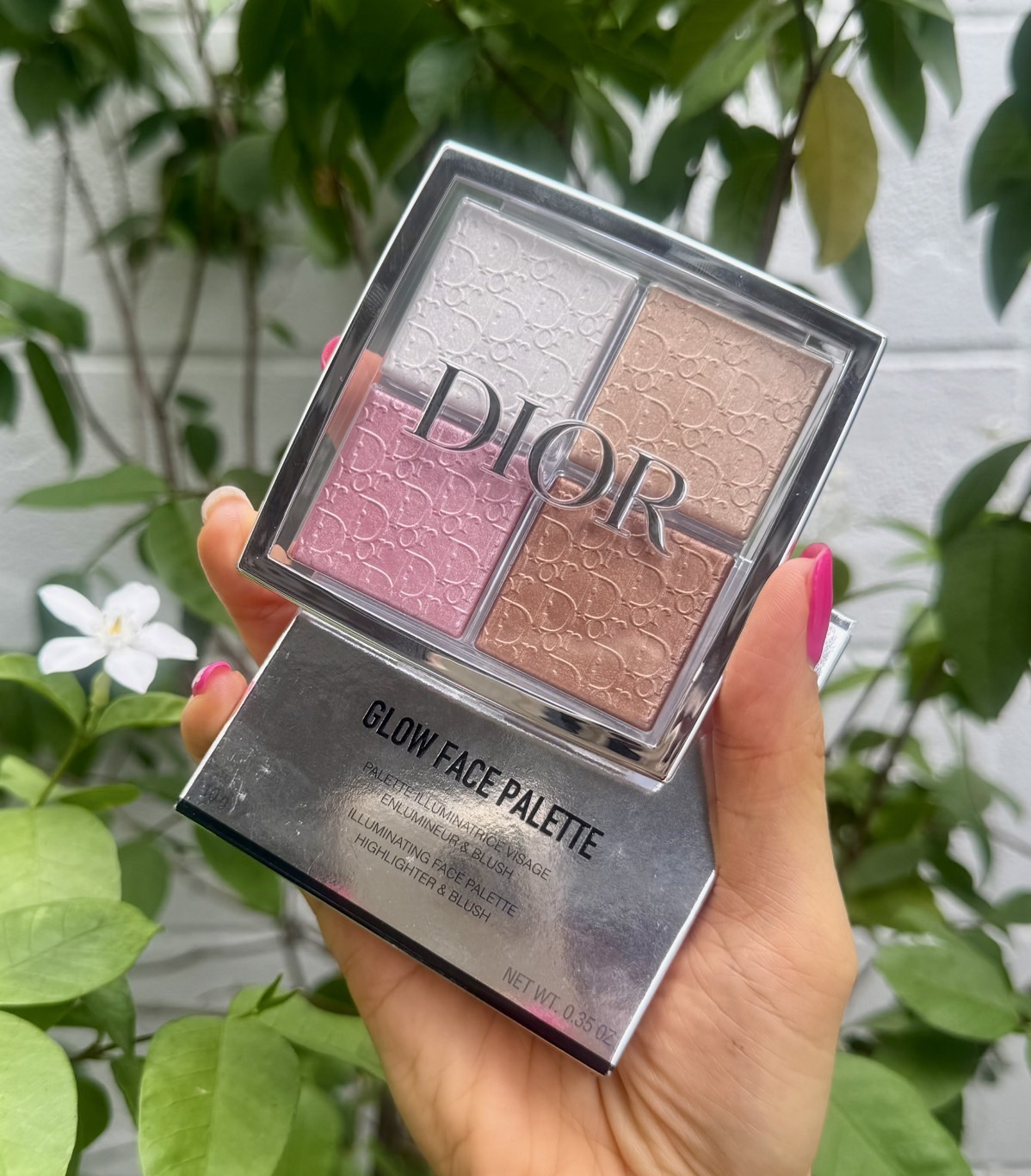 DIOR Backstage Glow Face Palette 001 Universal พาเลทไฮไลท์-คอนทัวร์สุดหรู
