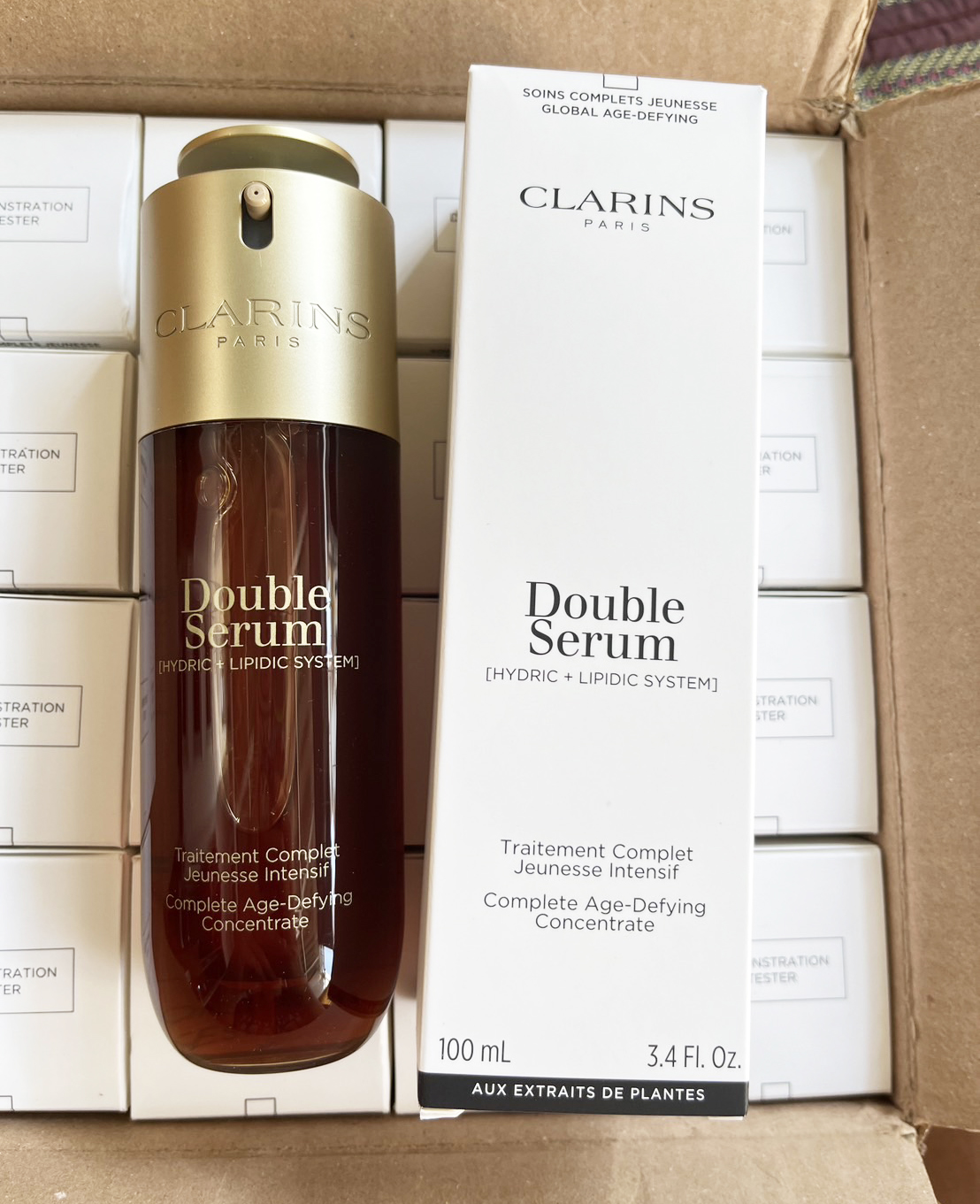 กล่องเทสเตอร์ เซรั่มสูตรใหม่ CLARINS Double Serum [Hydric+Lipidic System] 100ml.