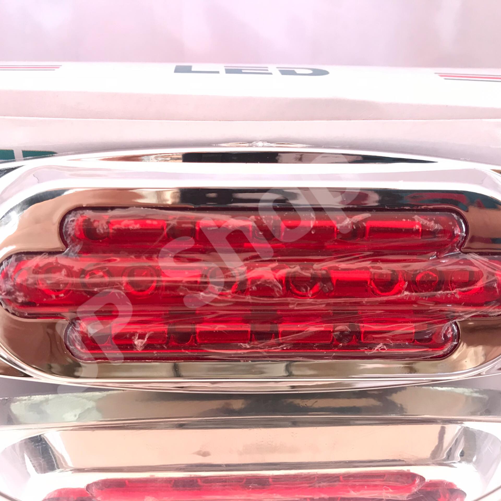 ไฟ 16 LED 12V-24V สีแดง #0390