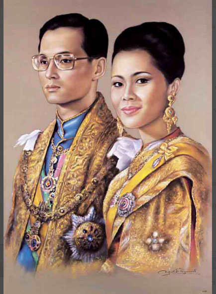 รูปในหลวงและพระราชินี