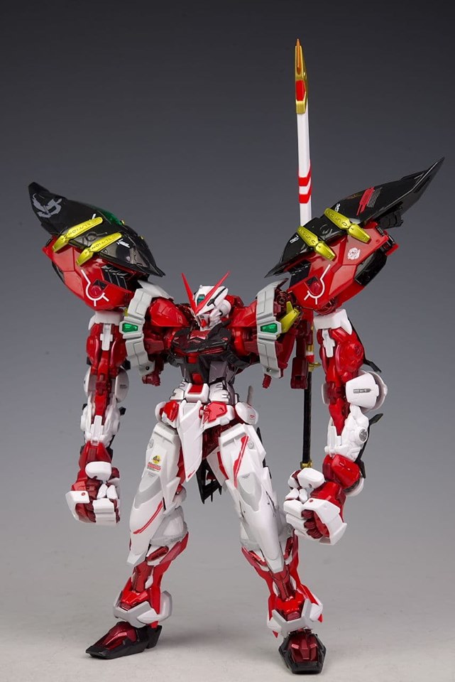 MG 1/100 Astray Red Frame Powered Red Daban 8814