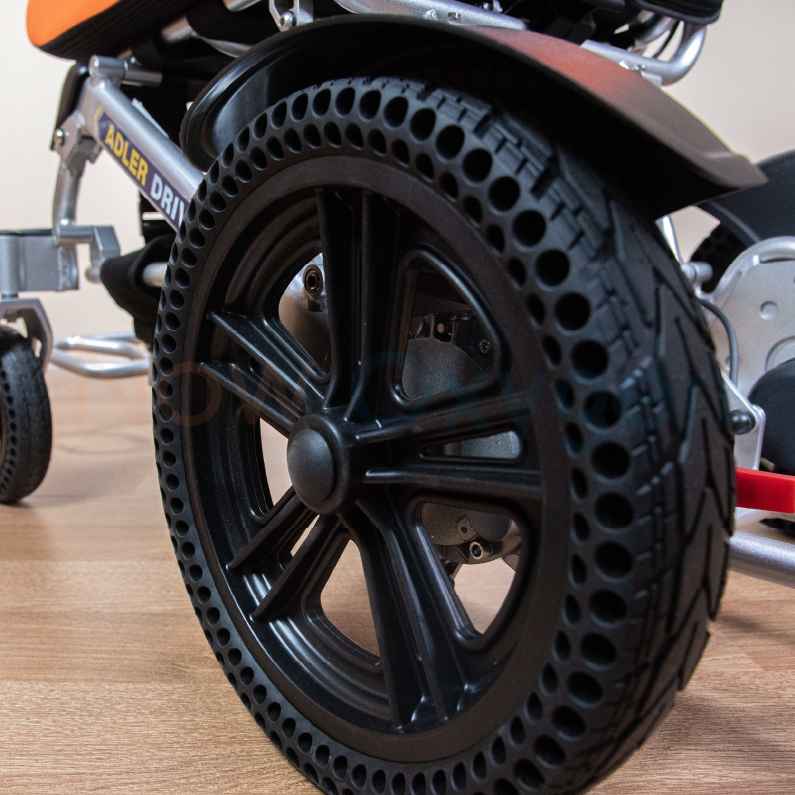 รถเข็นไฟฟ้า สำหรับพกพา น้ำหนักเบา (Ultra Lightweight Model) รุ่น Ultra Light รับประกัน 3 ปี