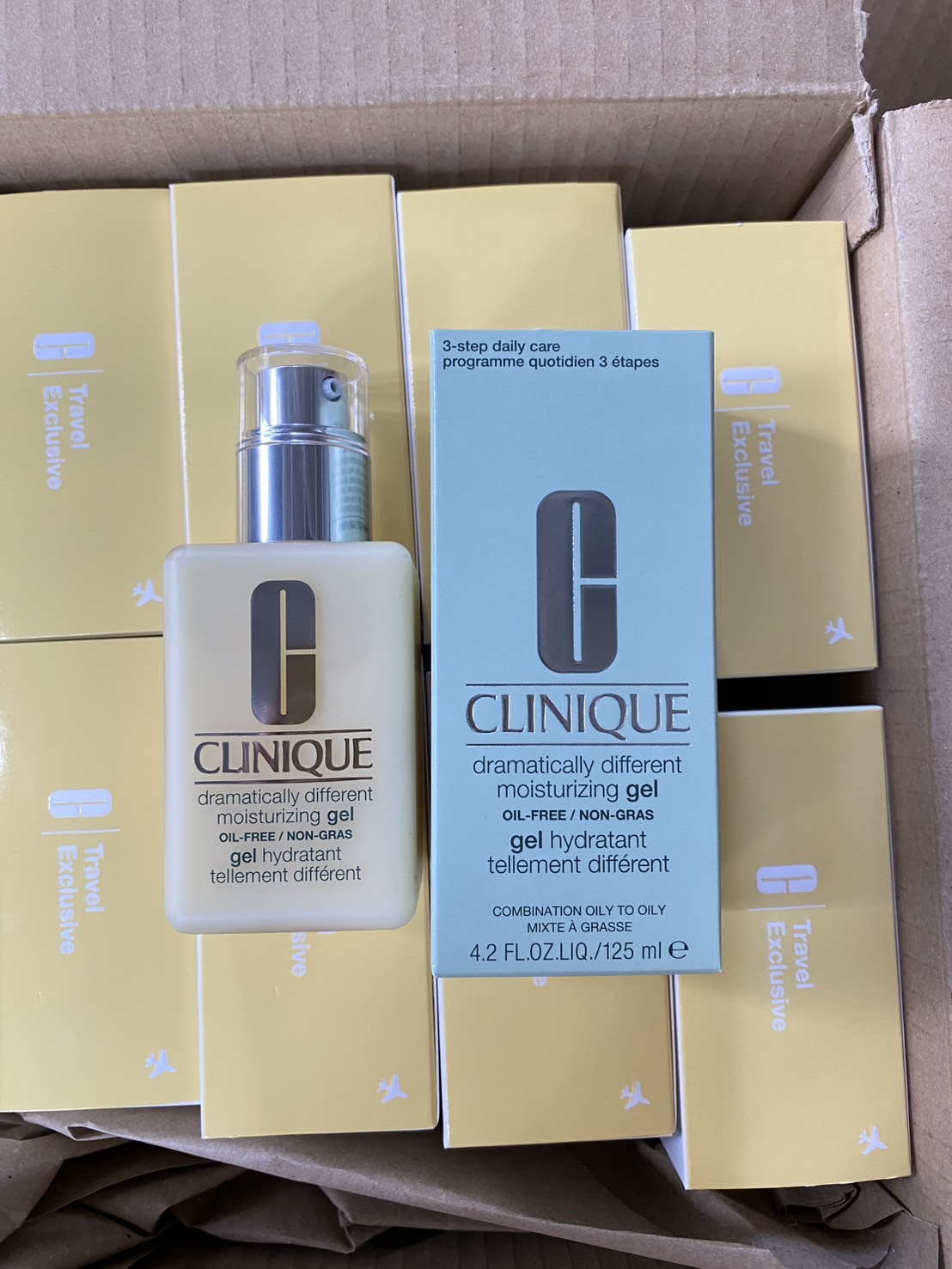 Clinique Dramatically Different Moisturizing **Gel 125ml. ขวดเดี่ยว-แยกจากแพ็คคู่ มอยส์เจอไรเซอร์สูตรเนื้อเจล 2025
