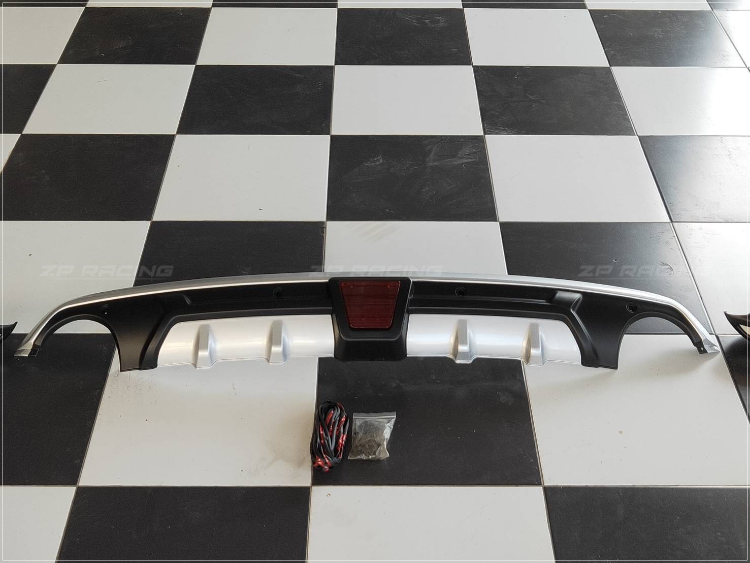 ชุดแต่ง ชุดสเกิร์ต CX5 รุ่นมาสด้าสปีด