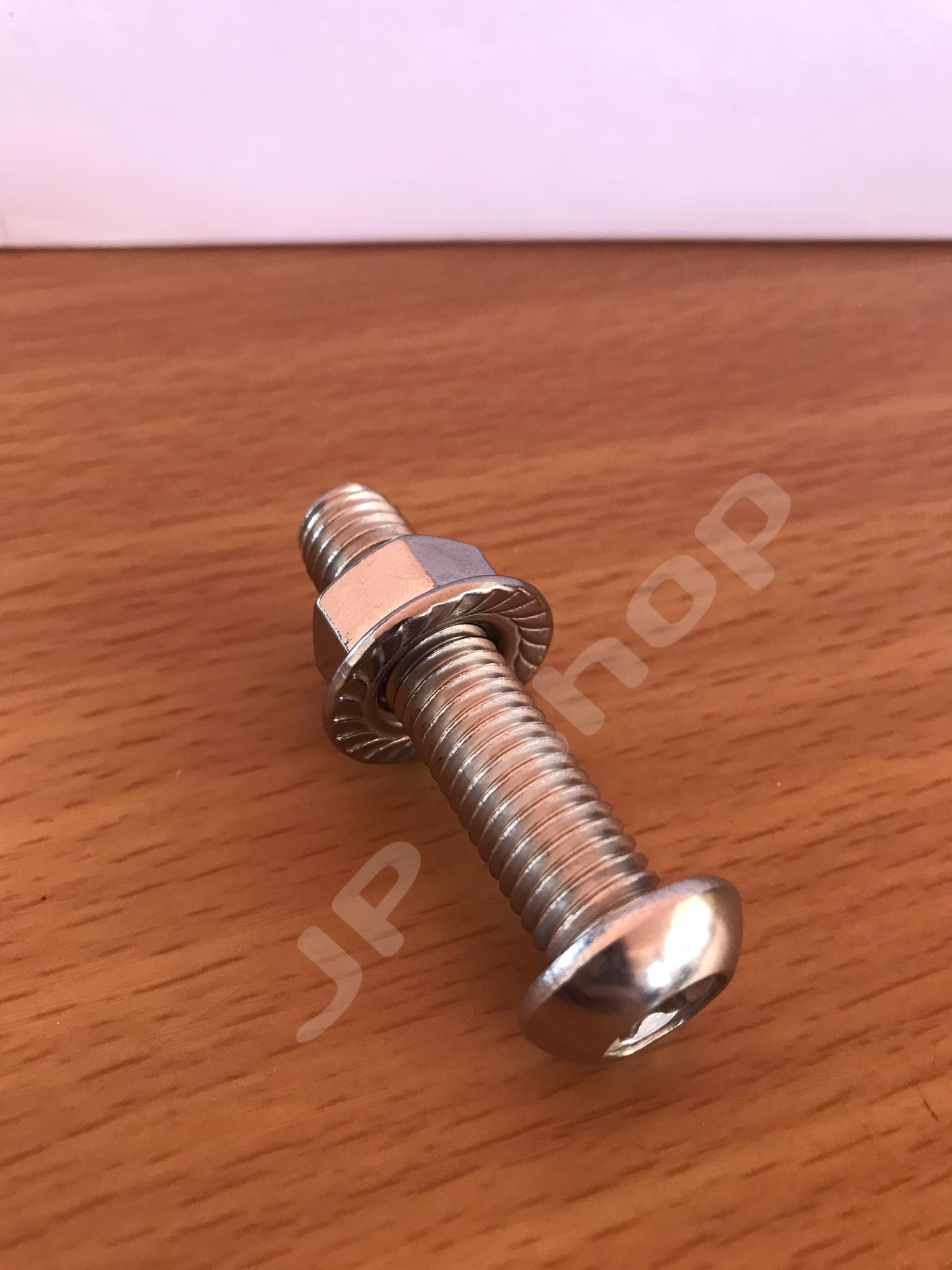 น็อตสแตนเลส ขนาดM10*45มม. พร้อมหัวน็อต (ดอกจันทร์) #101045