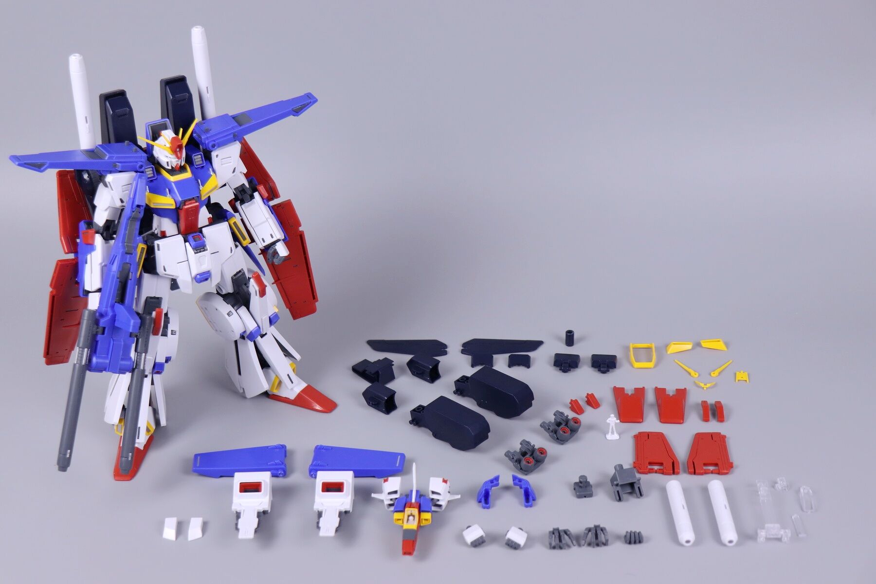 MG 1/100 ZZ AA Model