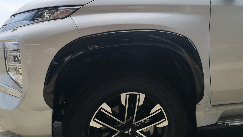 คิ้วล้อ V.1 ปาเจโร่ สปอร์ต PAJERO SPORT