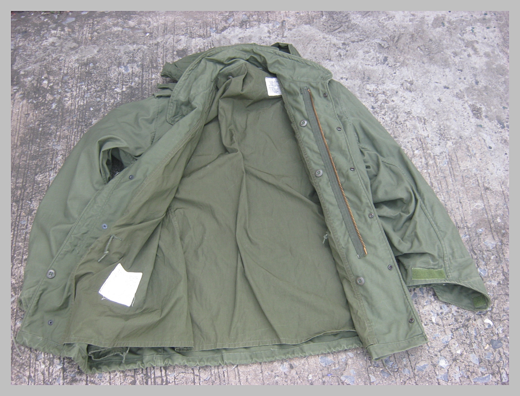 เสื้อทหาร M65 ผลิตโดย DPSC USA MR