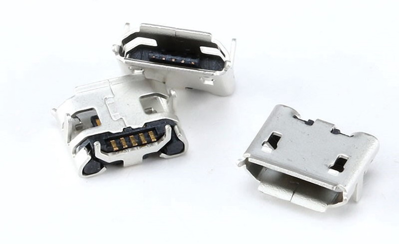 Micro USB 5Pin Female Socket (4 Vertical Legs fixed)
