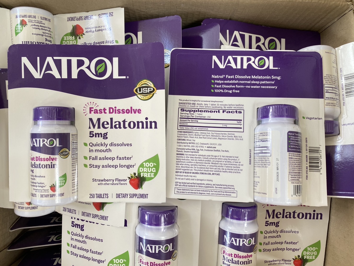 Natrol Melatonin Time Release Fast Dissolve 5 mg. 250 เม็ด เมลาโทนิน**แบบอม -รสสตรอเบอร์รี่