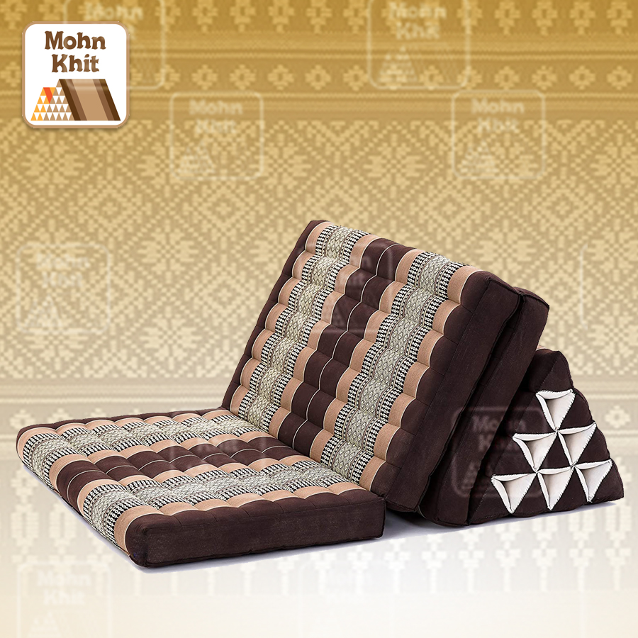 หมอนสามเหลี่ยมใหญ่พิเศษสีครีมชานม 10 ช่องติดเบาะ 3 พับ 80x170x38 cm // Large Tri-angle kapok silk 100%Traditional Floor Cushions 10 holes with 3 part of mattress.