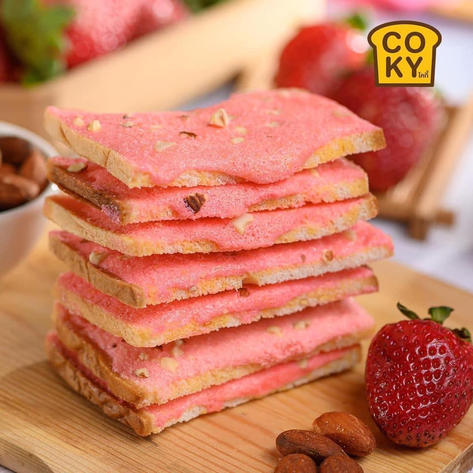 ขนมปังอบกรอบ🍞 เนยฟู Coky Crispy Butter Toast 😋อร่อย มว๊ากกกก 🧈 รสสตรอว์เบอร์รี่🍓 (แพ็ค 3ห่อ 100฿)