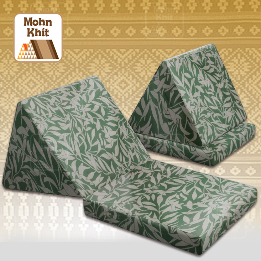 หมอนสามเหลี่ยม 15 ช่องติดเบาะ1 พับ ปลอกสวมซิป 57cmx76cmx36 cm Triangle Khit Thai Floor Cushions Traditional handmade 15 holes with 1 part of mattress.