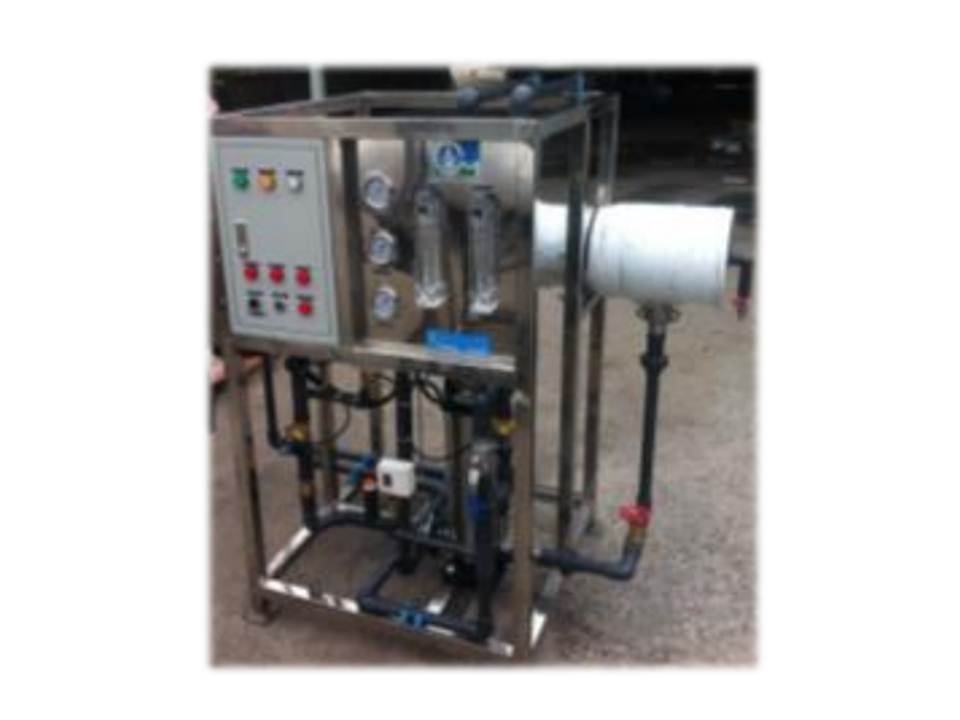 เครื่องกรอง RO 24,000 ลิตรต่อวัน (ไม่รวมชุด Soft)